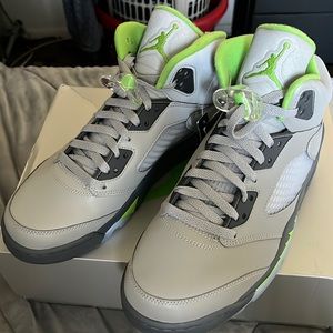 Mens Jordan sneakers